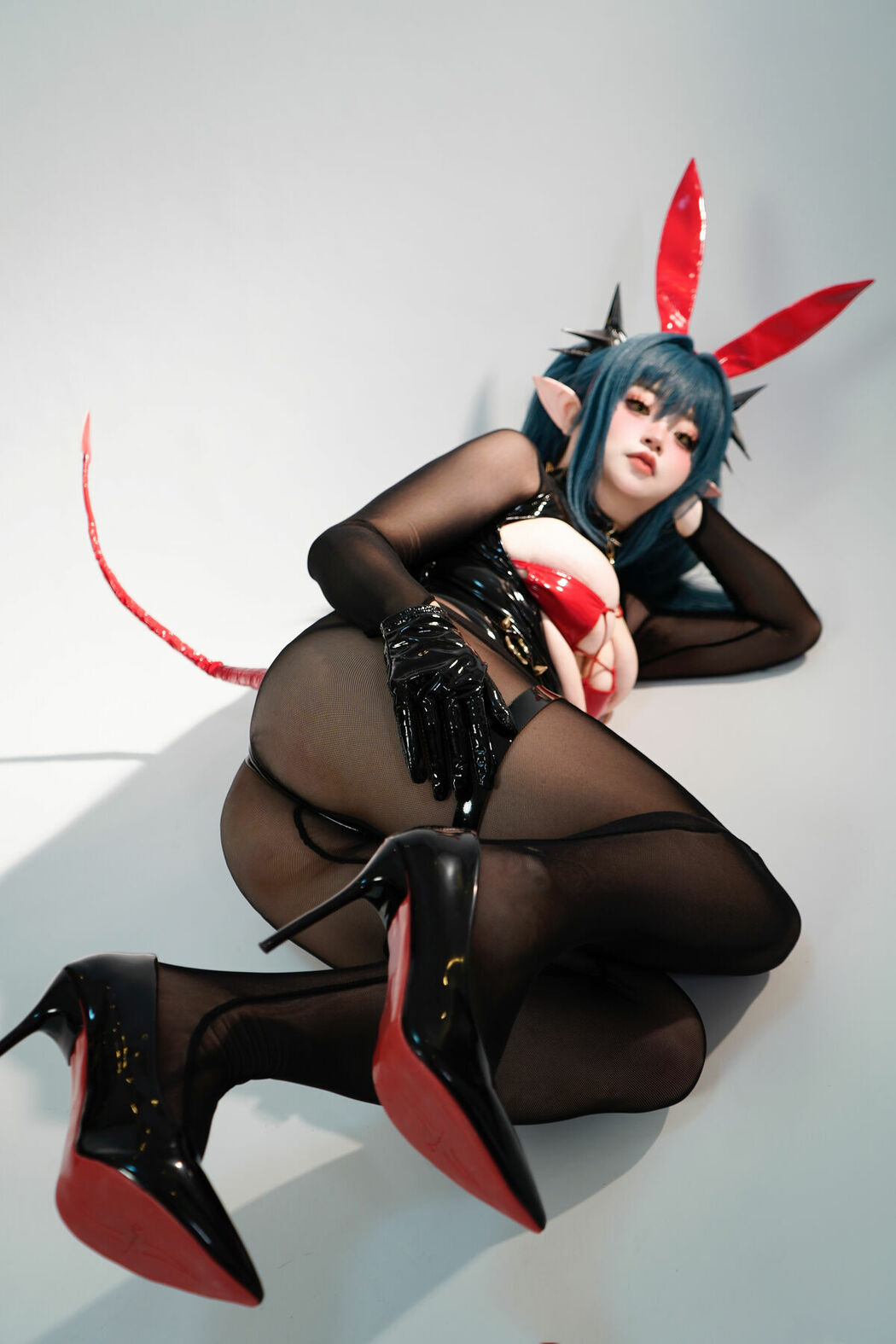 Coser@一只猫猫帽 – 雷根斯堡 Part03 (66P)