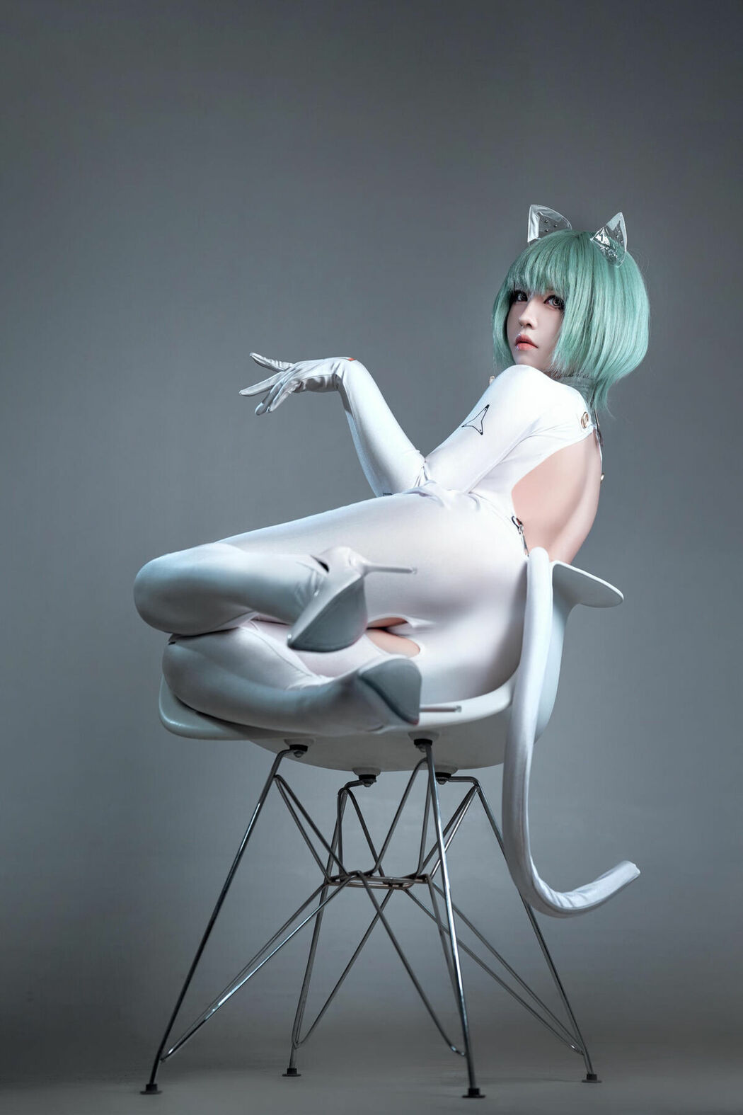 Coser@半半子 – 碧蓝航线 纳希莫夫 (39P)