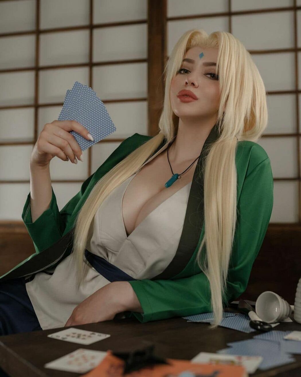 Coser@Alina Becker – Tsunade (18P)
