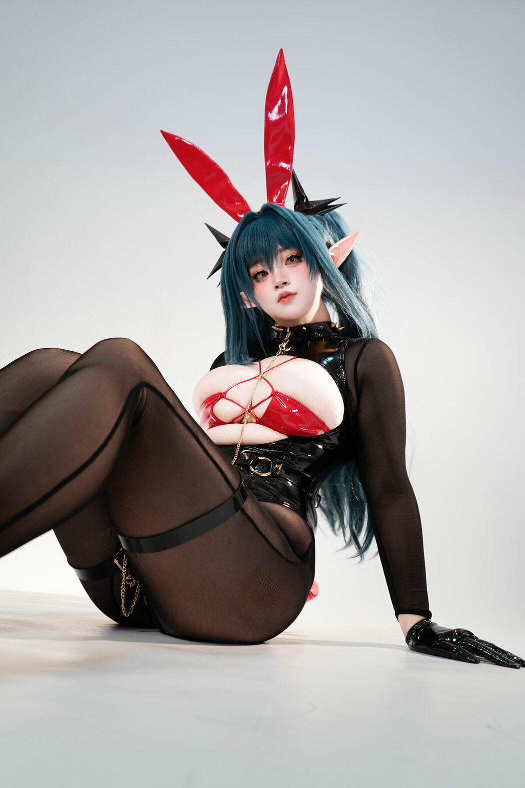 Coser@一只猫猫帽 – 雷根斯堡 Part02 (66P)