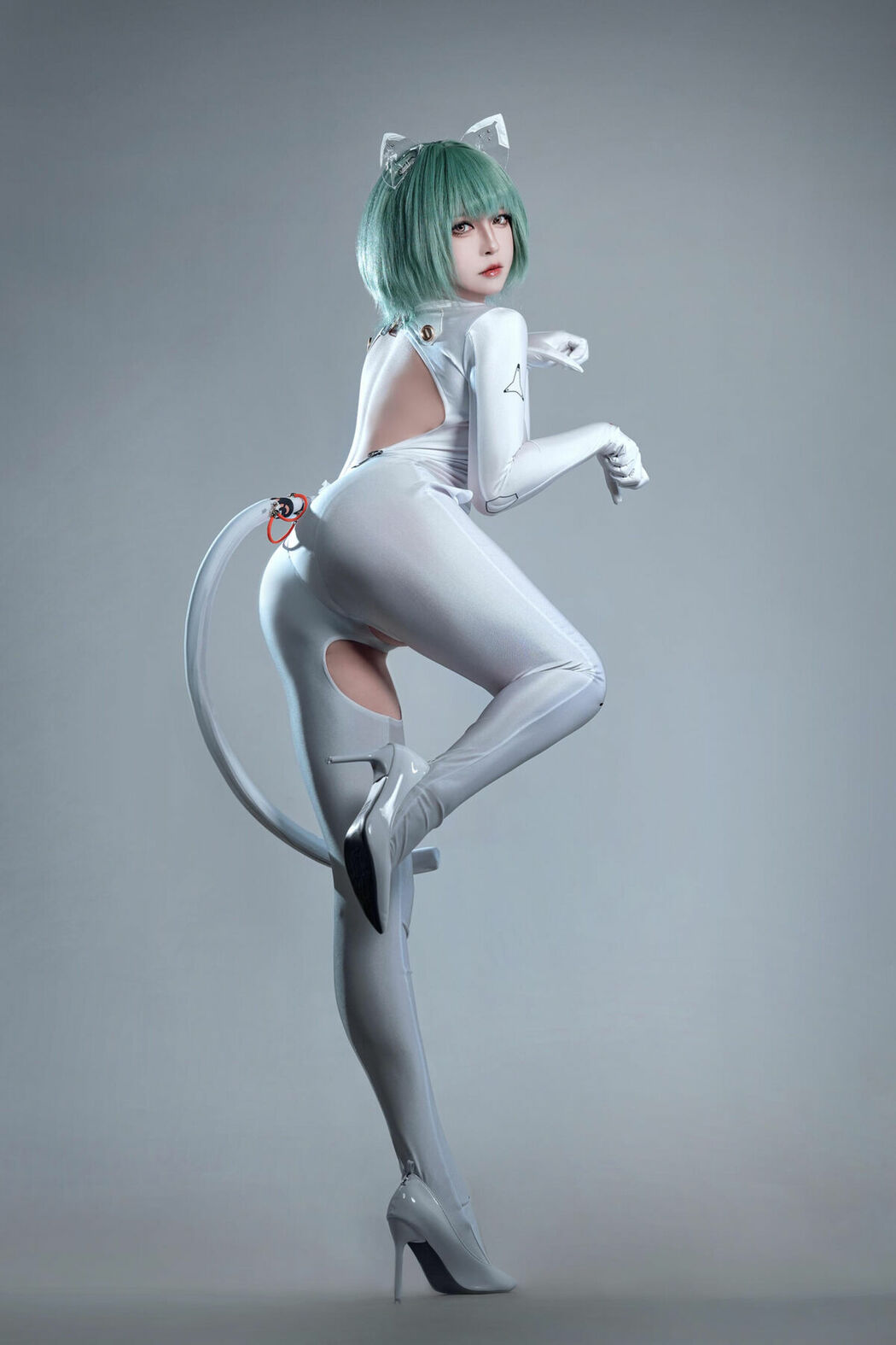 Coser@半半子 – 碧蓝航线 纳希莫夫 (39P)