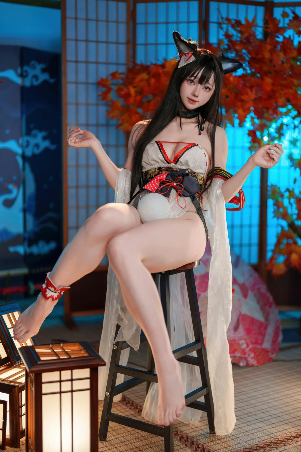 Coser@前野太太 – 碧蓝航线 天城泳装 (27P)