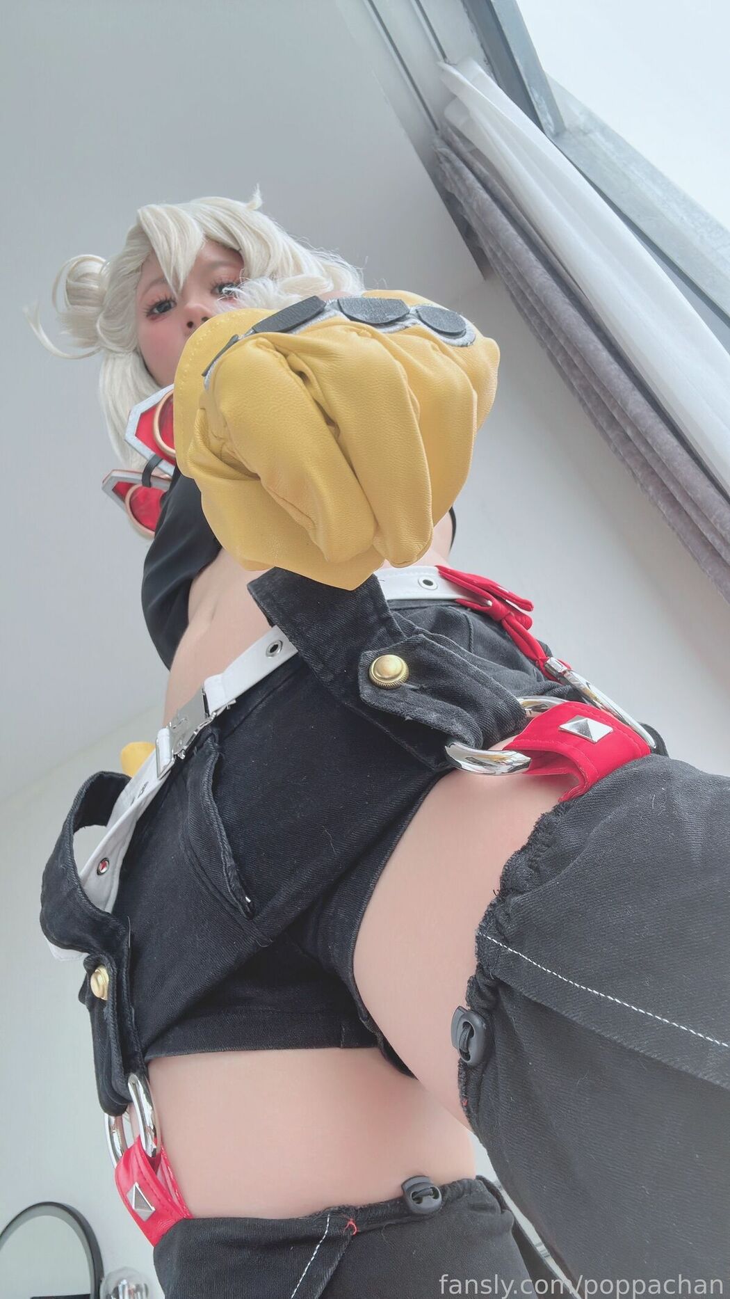 Coser@PoppaChan – 绝区零 派派 (28P – 11V)