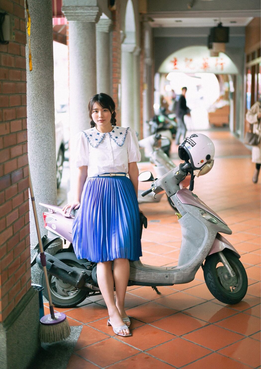 JP Cocoro Toyoshima 豊島心桜 – デジタル限定 YJ PHOTO BOOK 写真集華 満 寛 進 (50P)