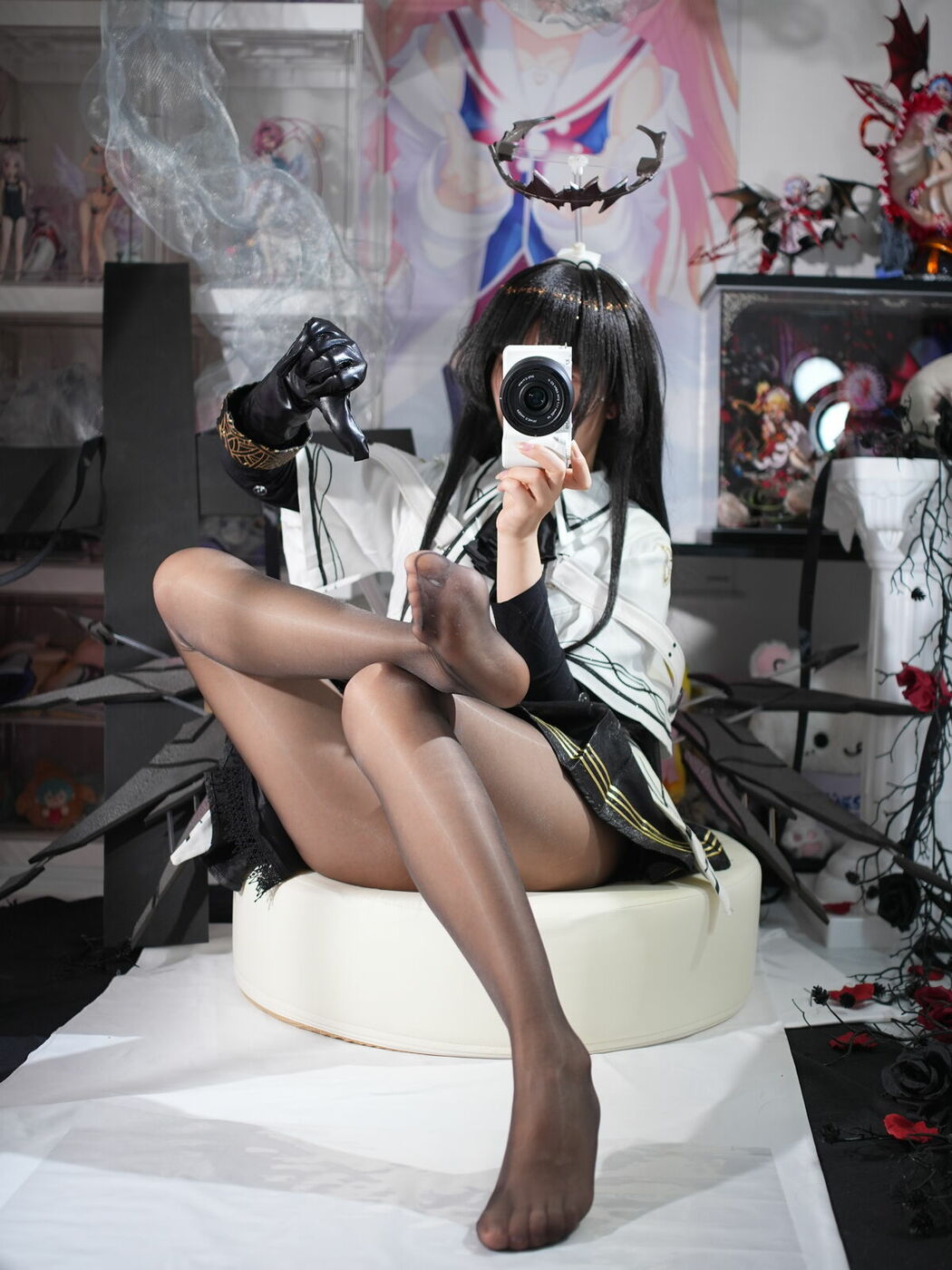 Coser@白栎Shirly – 明日方舟 阿尔图罗 Part01 (66P – 28V)