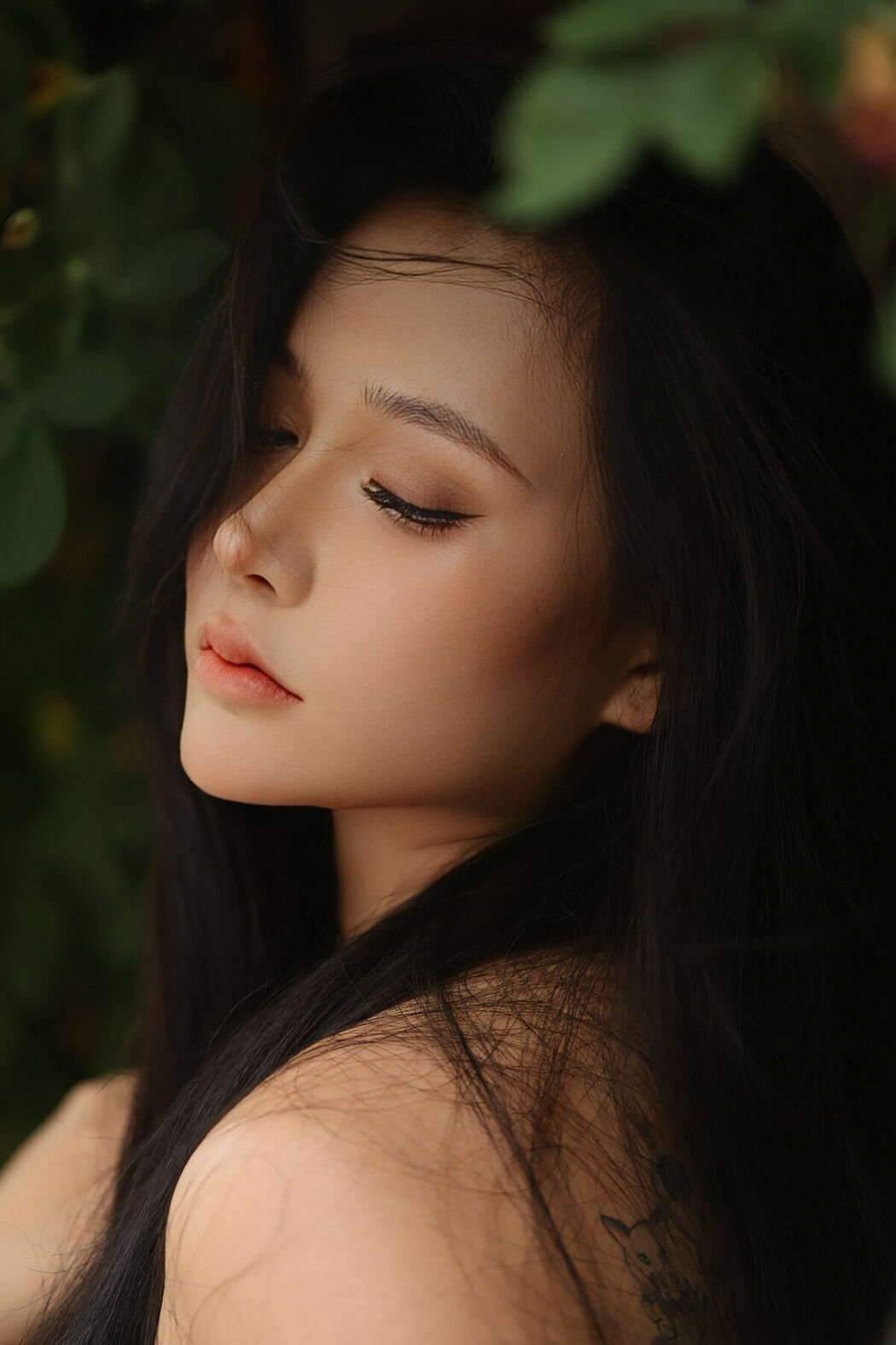 XR Uncensored Na Bi 娜比 – R18 秀人网模特 肉丝与泳装未上架作品混合图集 Part01 (62P – 1V)