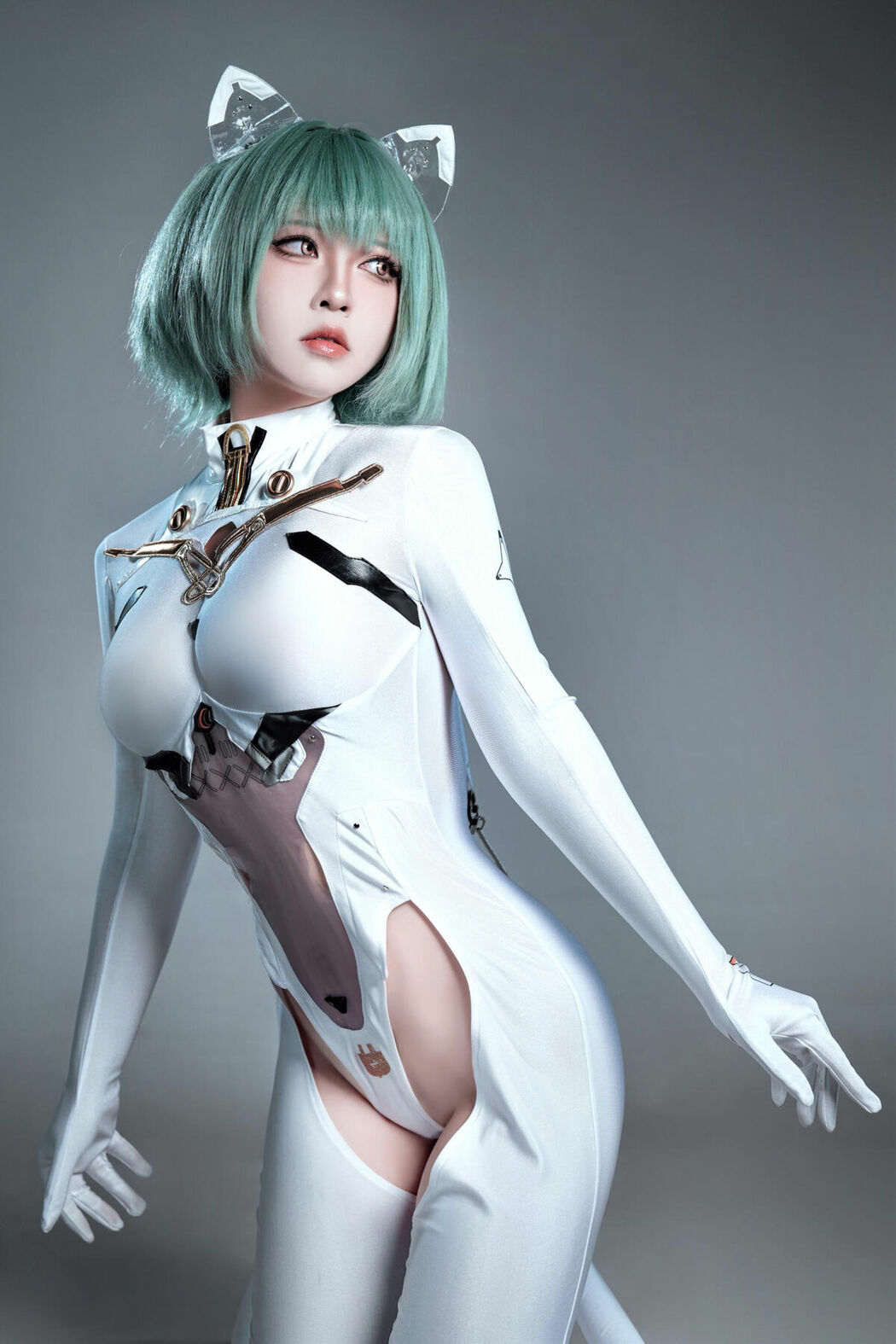 Coser@半半子 – 碧蓝航线 纳希莫夫 (39P)