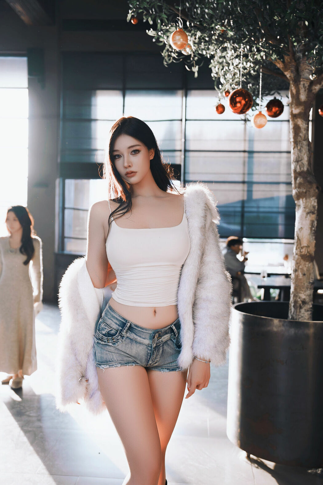 XR Uncensored Na Bi 娜比 – R18 秀人网模特 肉丝与泳装未上架作品混合图集 Part01 (62P – 1V)