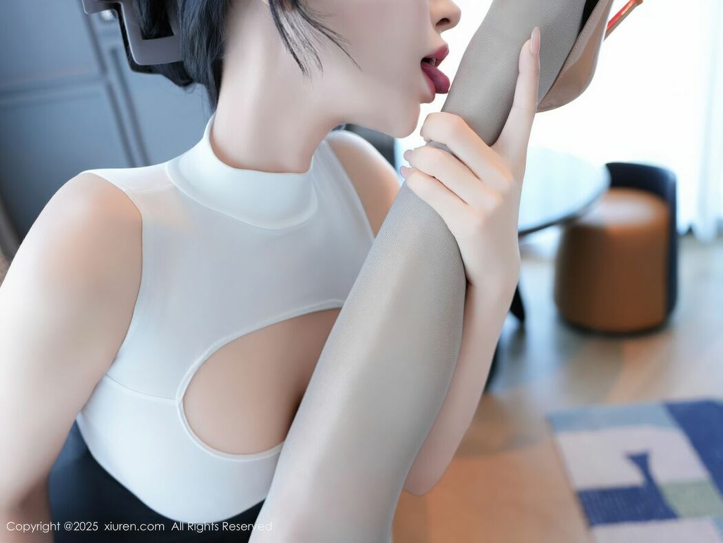 XiuRen秀人网 No.11107 Shelly (73P)