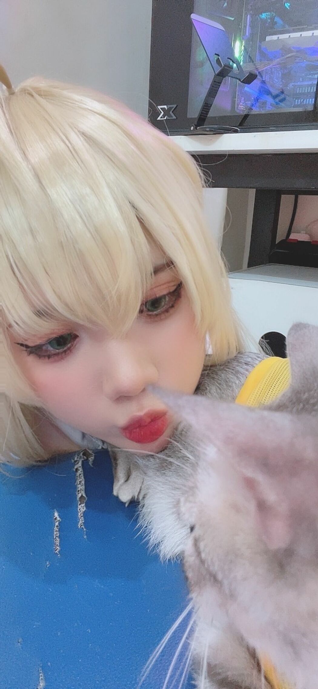 Coser@PoppaChan – Artoria Pendragon Fate Part01 (63P – 10V)