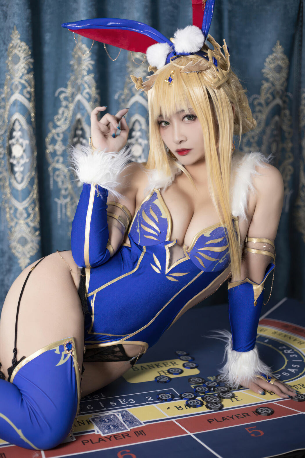 Coser@洛璃LoLiSAMA – FGO 白枪呆兔女郎 (58P)