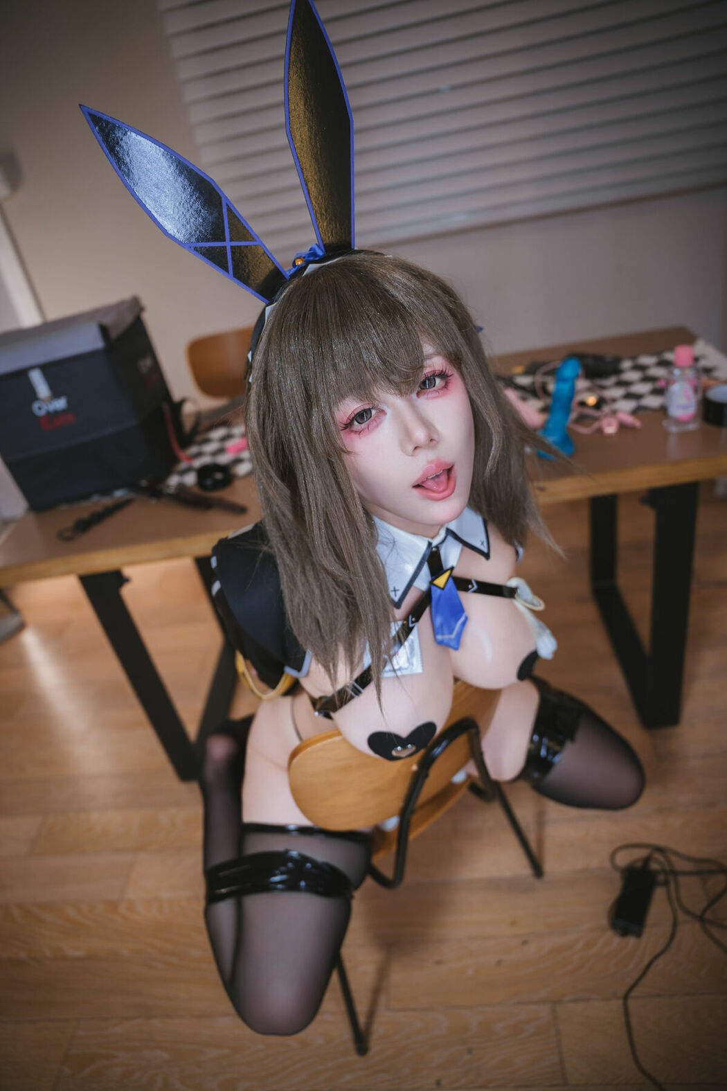 Coser@九言 – 外卖兔女郎 (75P)