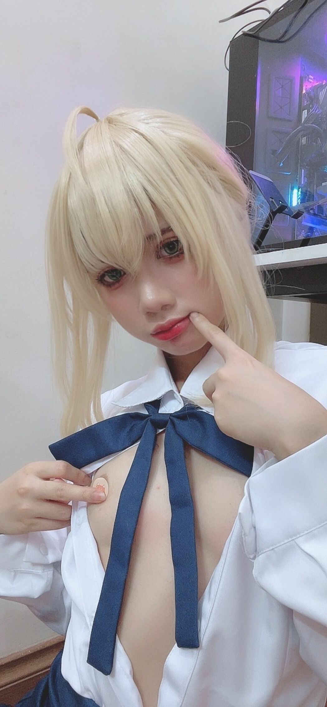 Coser@PoppaChan – Artoria Pendragon Fate Part01 (63P – 10V)