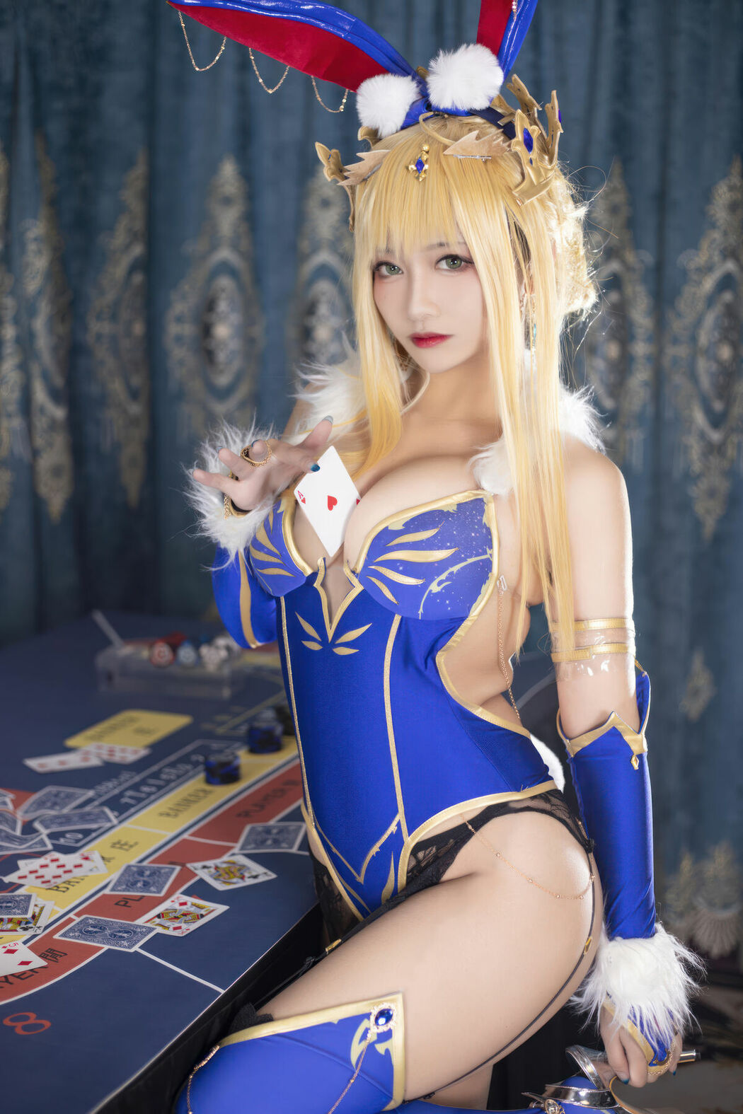 Coser@洛璃LoLiSAMA – FGO 白枪呆兔女郎 (58P)