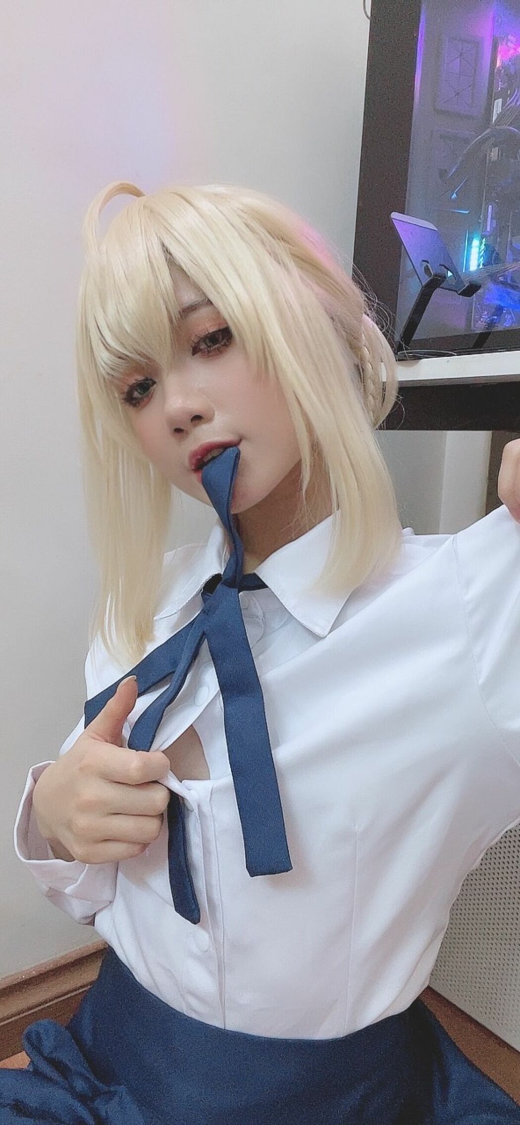 Coser@PoppaChan – Artoria Pendragon Fate Part01 (63P – 10V)