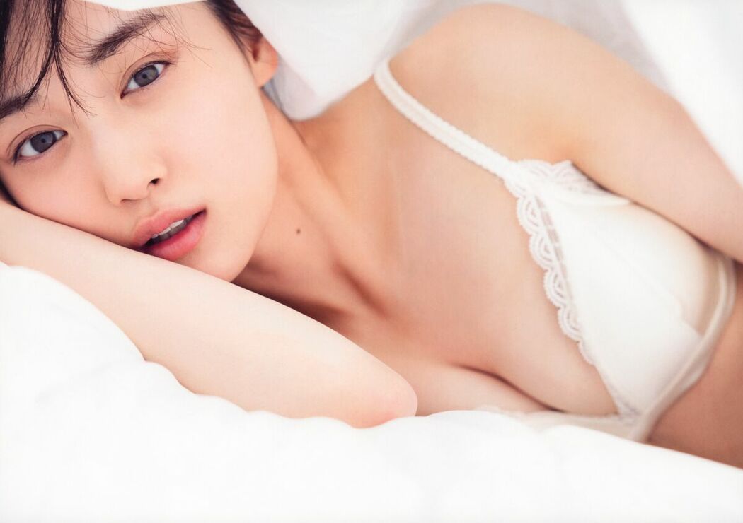 JP Mizuki Yamashita 山下美月 – ヒロイン Part01 (71P)