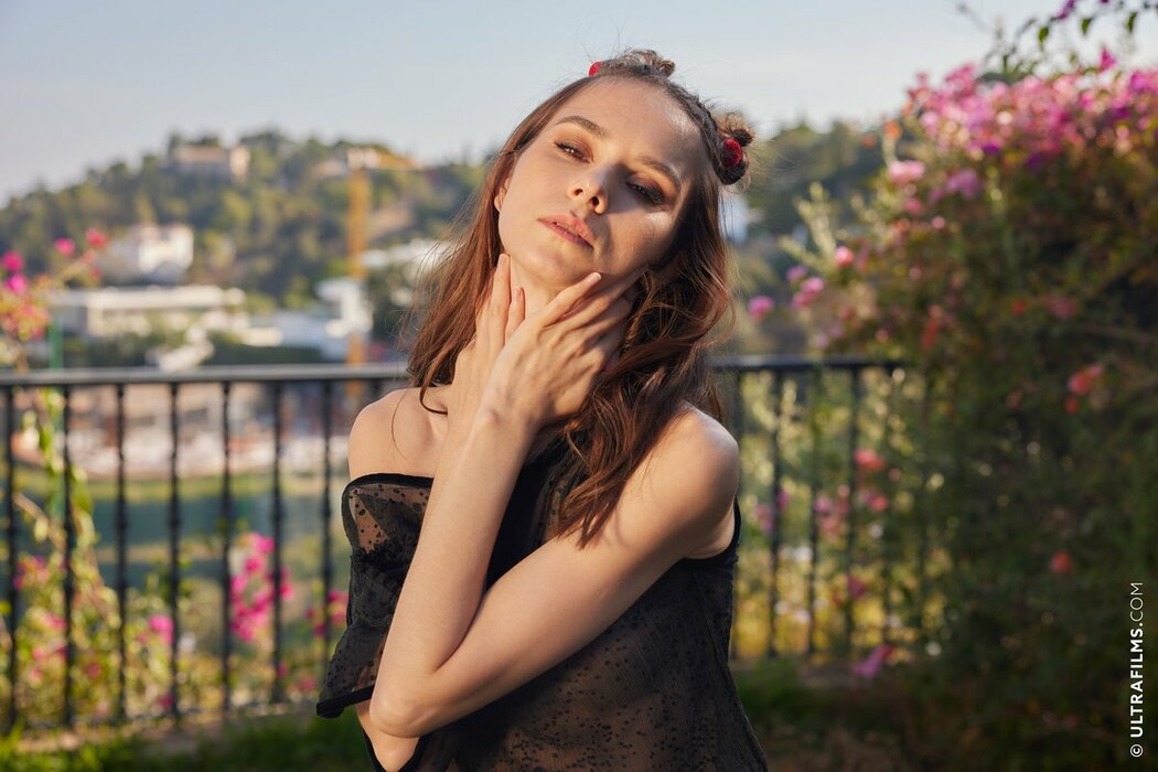 UltraFilms Kamy aka Leona Mia – Garden Of Passion