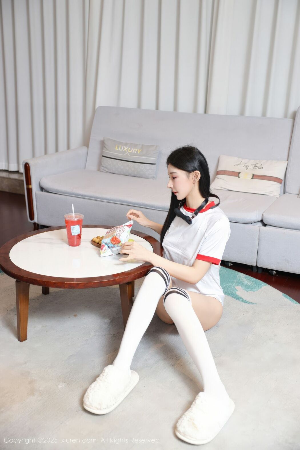 XiuRen秀人网 No.11110 Xu Wei Wei Ya (87P)