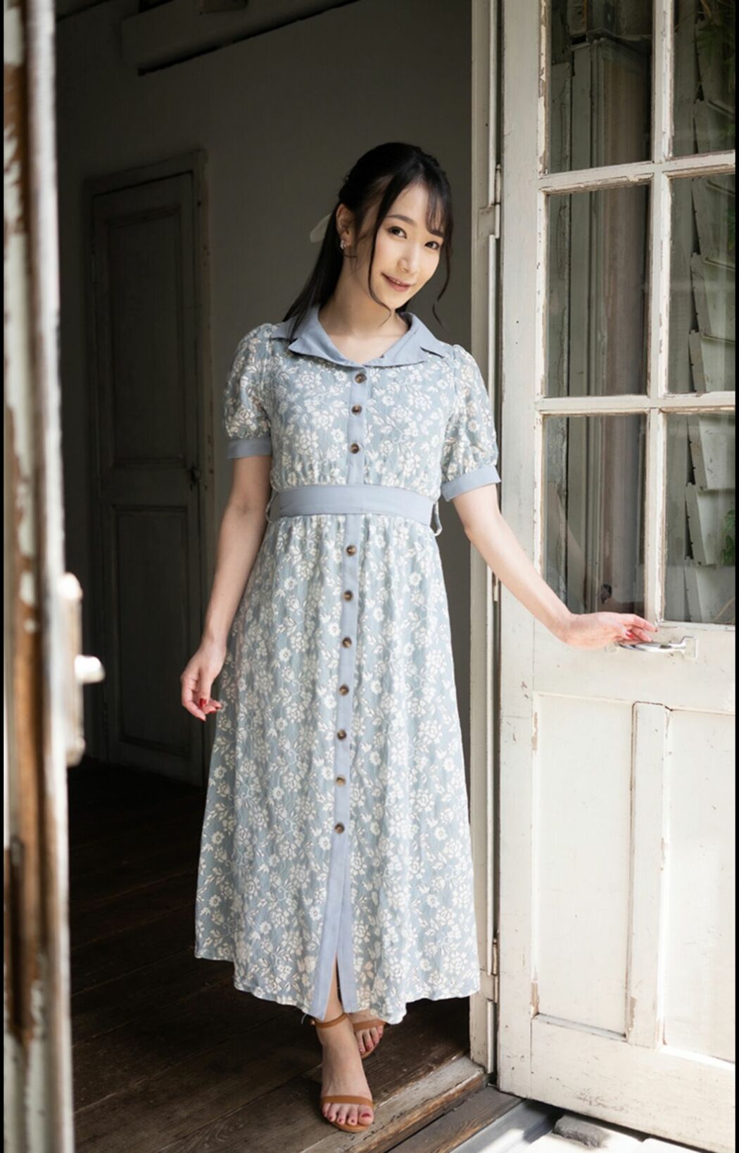 JP Harumi Kurokawa 黒川晴美 – 週刊実話デジタル写真集 きれいでエッチなお姉さん Part01 (49P)