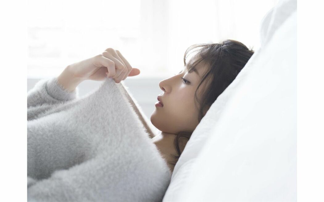 JP Ami Yamazaki 山崎あみ – FRIDAYデジタル写真集 美脚クライマックス Vol.2 138ページ完全版 (71P)