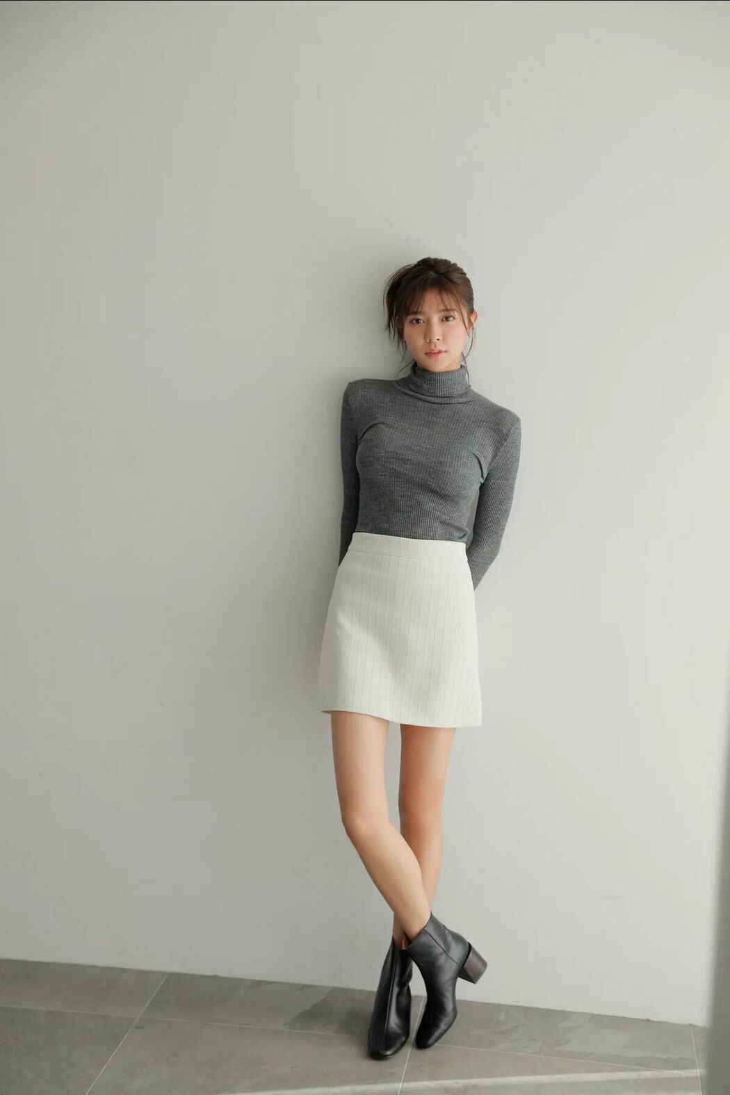 JP Kawazu Asuka 川津明日香 – Friday Digital Photobook Relight Vol.2 Complete (86P)