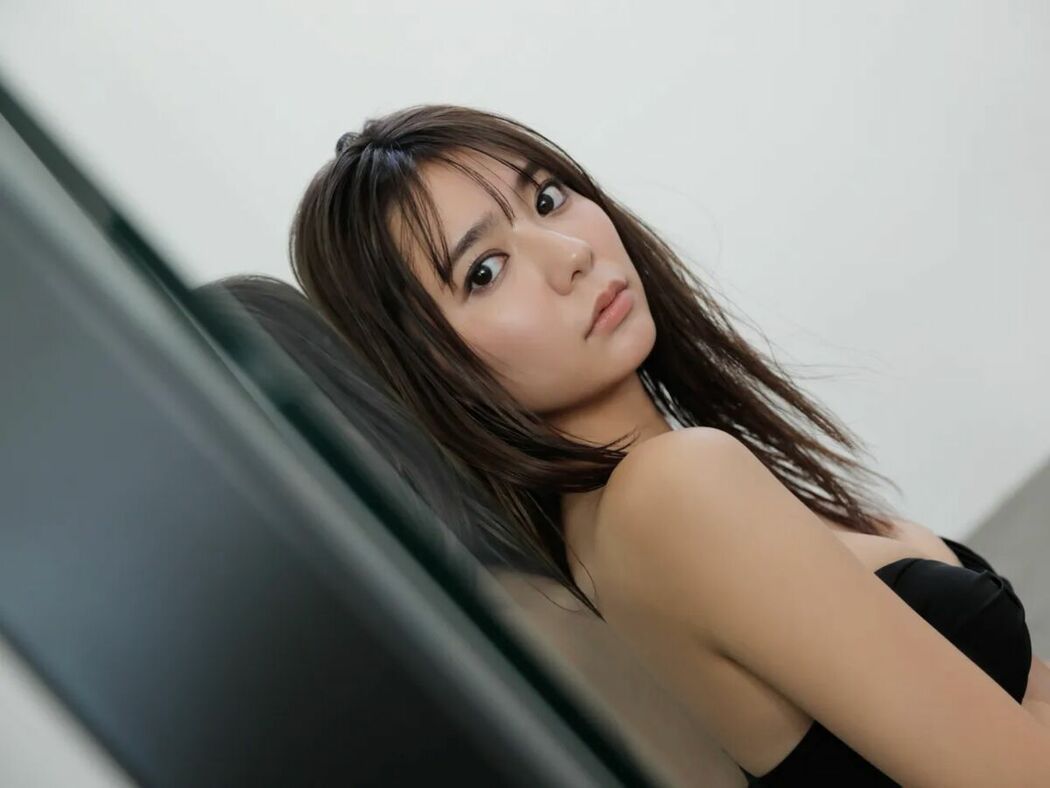 JP Kawazu Asuka 川津明日香 – Friday Digital Photobook Relight Vol.2 Complete (86P)