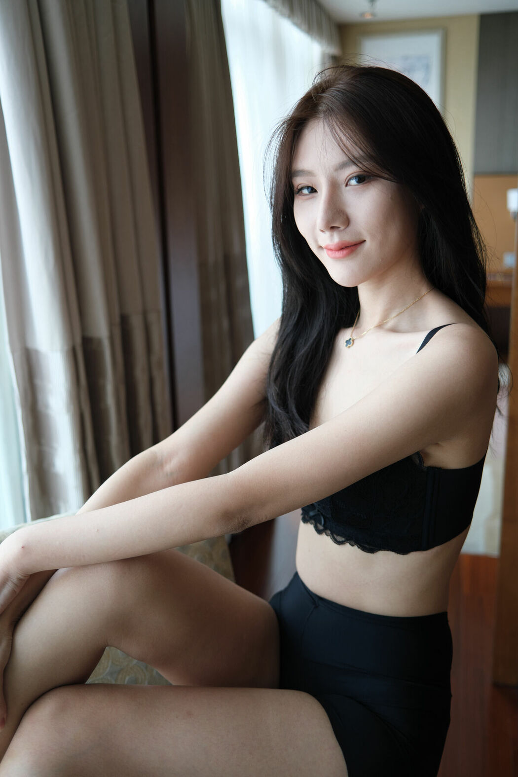 Private Photoshoot 段爱辰 – R18 希威社模特 常服私拍 Part04 (67P)