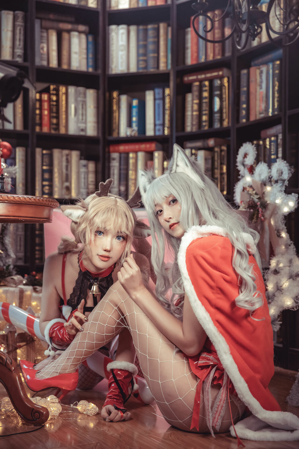 Coser@刺青Poi And 冬马路纱 – 驯鹿与狼 (41P)