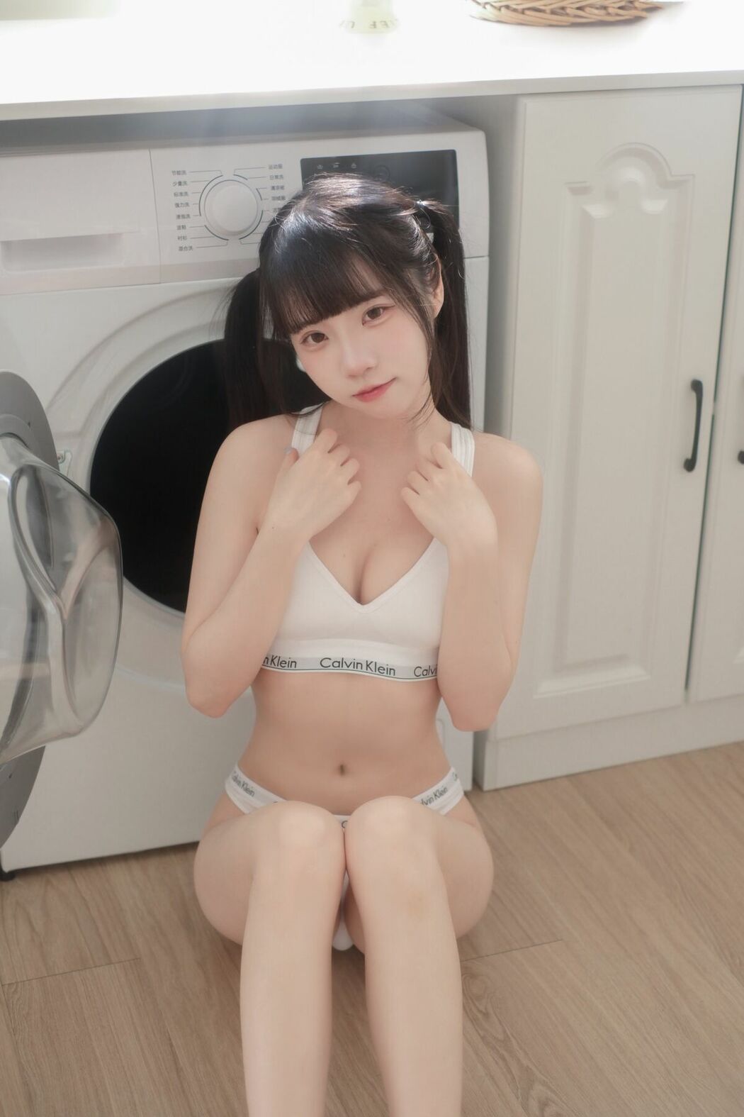 Coser@可可小白兔 – 小貓娘想被主人疼愛 (70P – 1V)