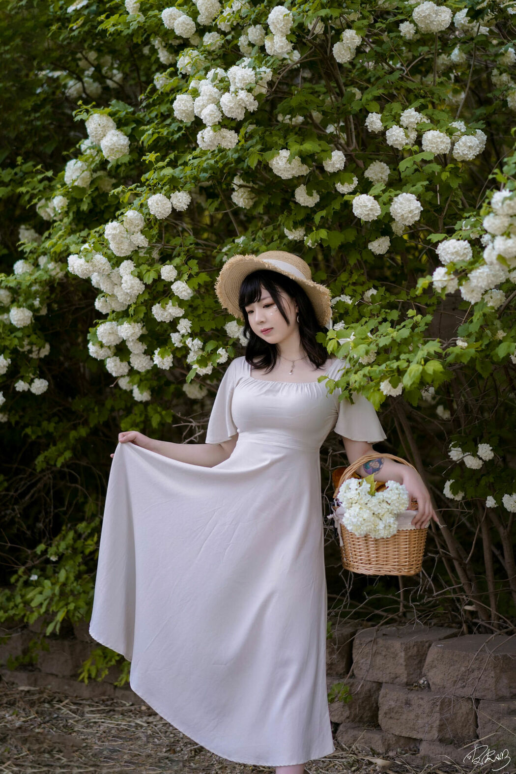 Coser@皮皮奶可可爱了啦 – 绣球花 (37P)