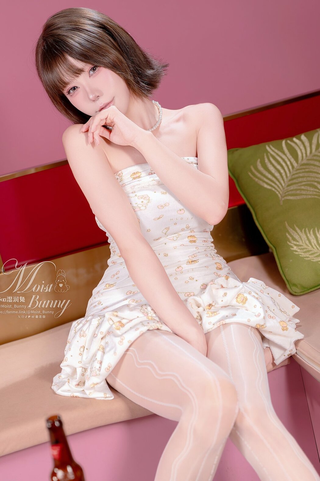 Coser@黏黏团子兔 – 11月作品 公主小妹 Part01 (49P – 1V) Cover Photo