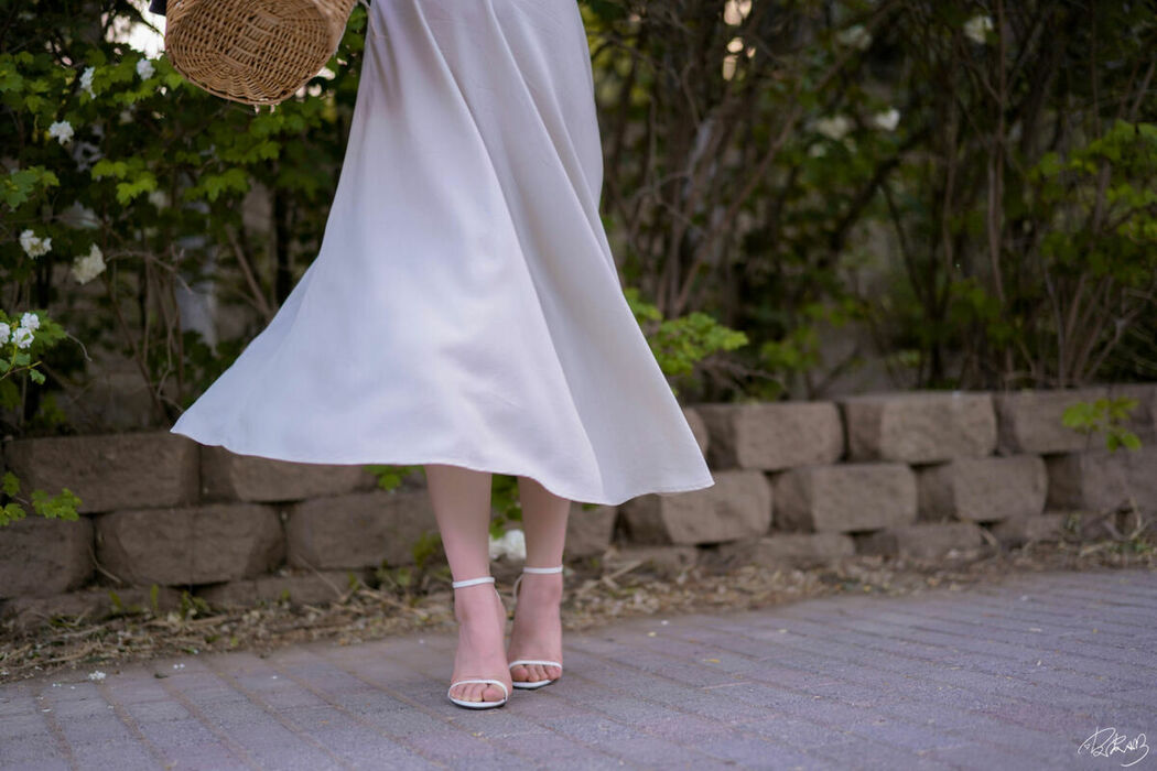 Coser@皮皮奶可可爱了啦 – 绣球花 (37P)