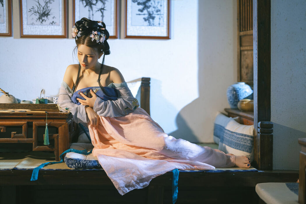 Coser@鹿八岁 – 花想容 (61P)