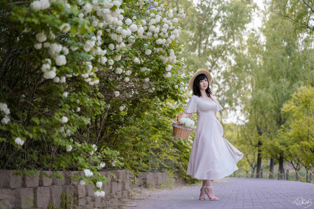 Coser@皮皮奶可可爱了啦 – 绣球花 (37P)