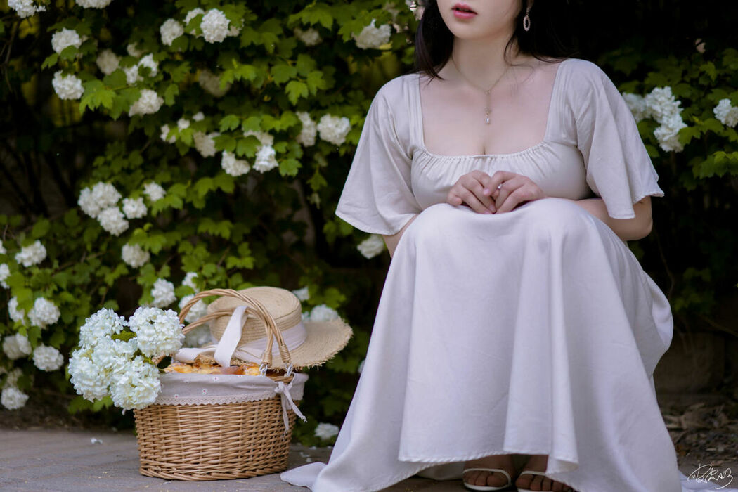 Coser@皮皮奶可可爱了啦 – 绣球花 (37P)