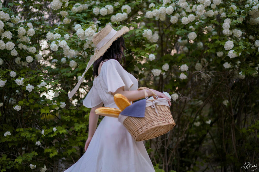 Coser@皮皮奶可可爱了啦 – 绣球花 (37P)