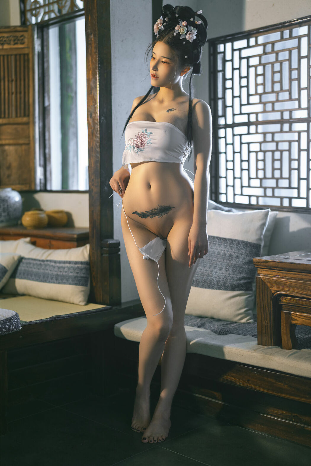 Coser@鹿八岁 – 花想容 (61P)