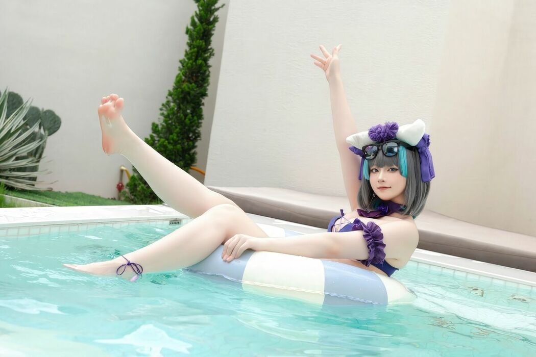 Coser@屿鱼 – 柴郡泳装 (30P)
