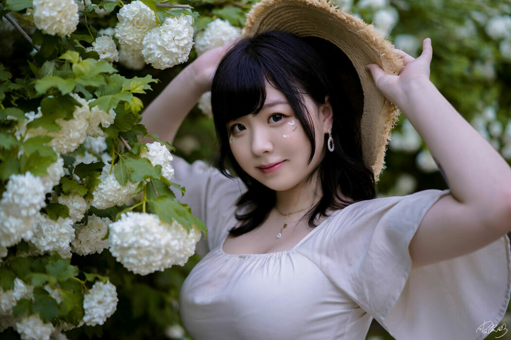 Coser@皮皮奶可可爱了啦 – 绣球花 (37P)