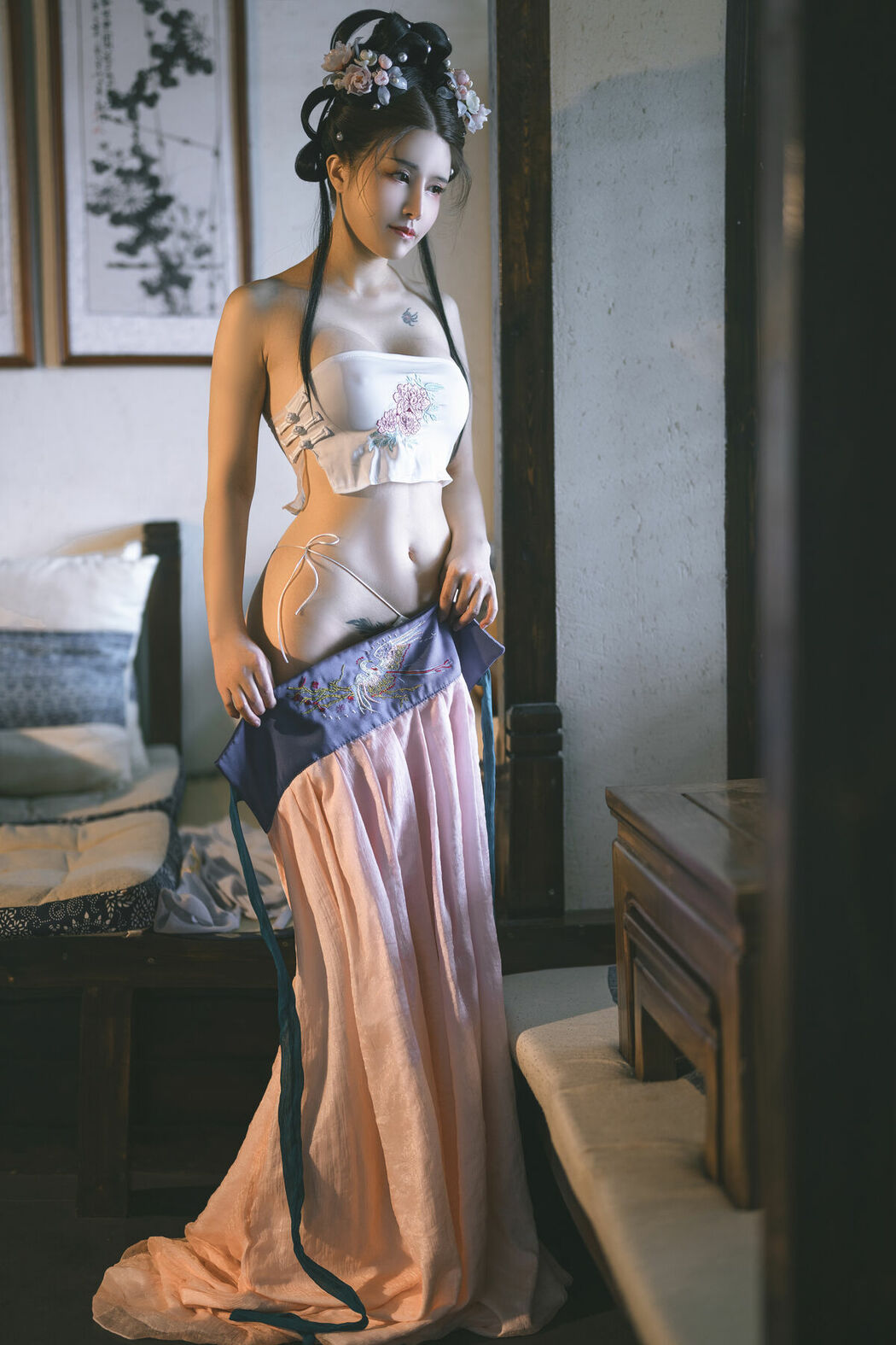 Coser@鹿八岁 – 花想容 (61P)