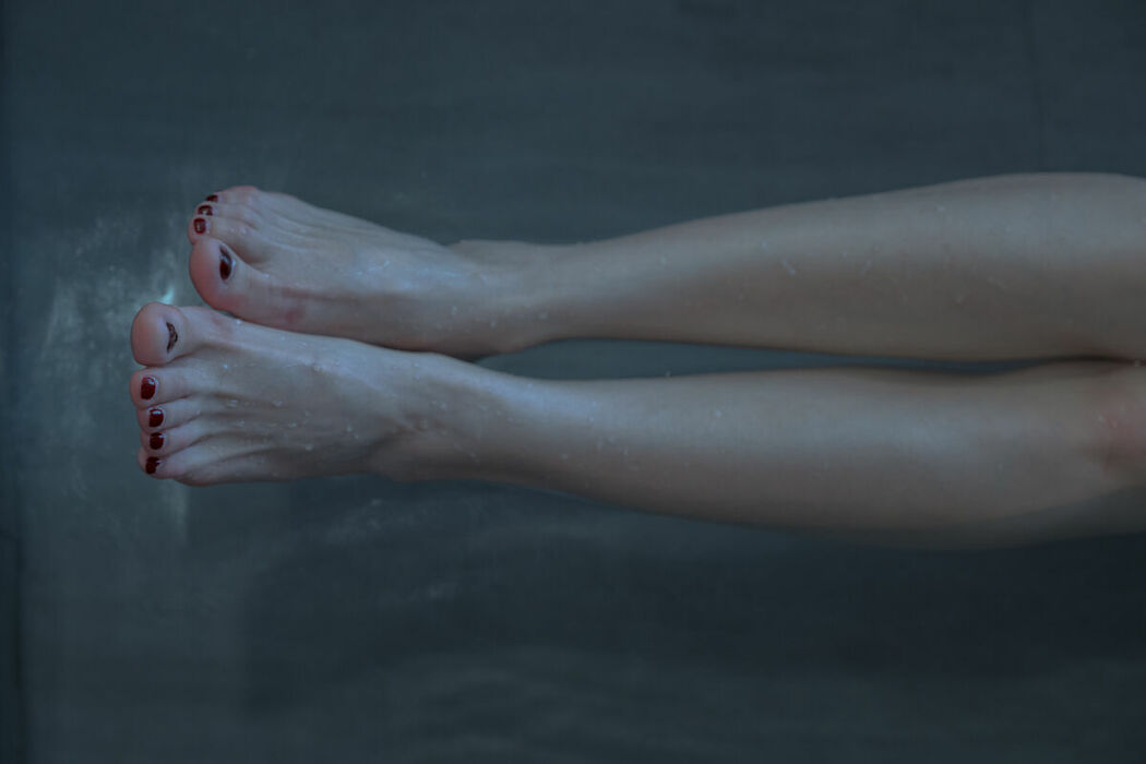 Coser@鹿八岁 – 浴缸比基尼 (41P – 1V)