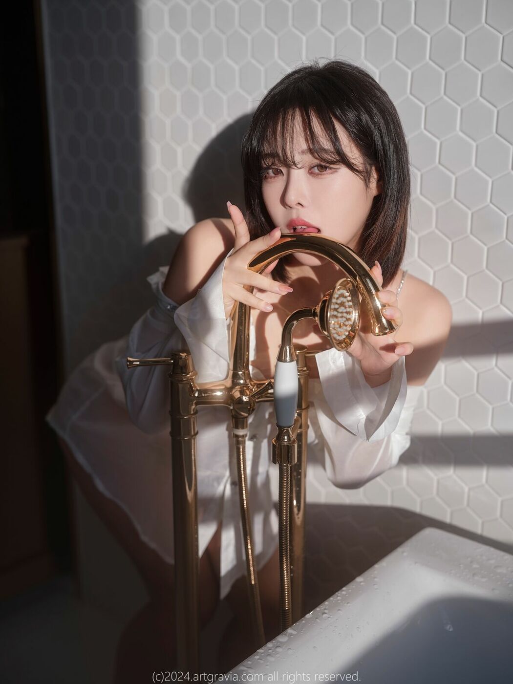 ArtGravia Vol.638 Areumm 다움 (87P)