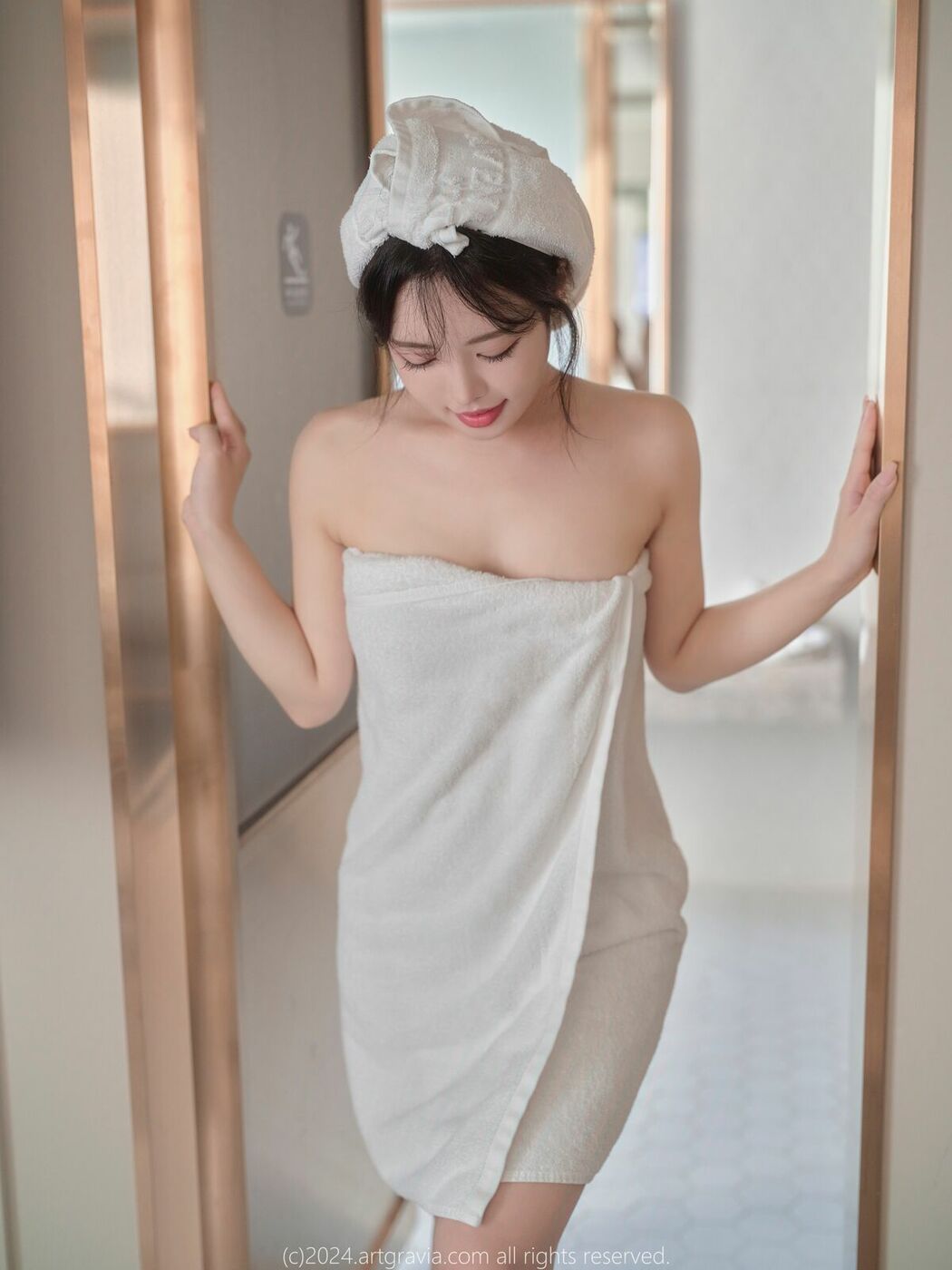 ArtGravia Vol.638 Areumm 다움 (87P)