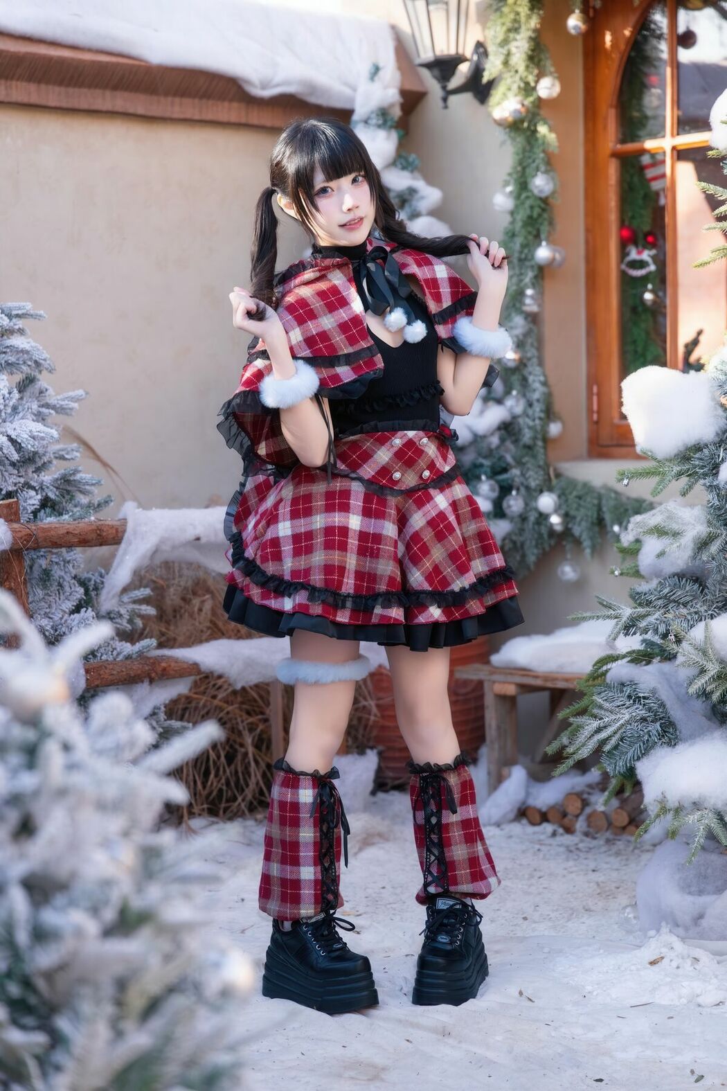 Coser@清水凪 – 圣诞 日夜 Part01 (51P)