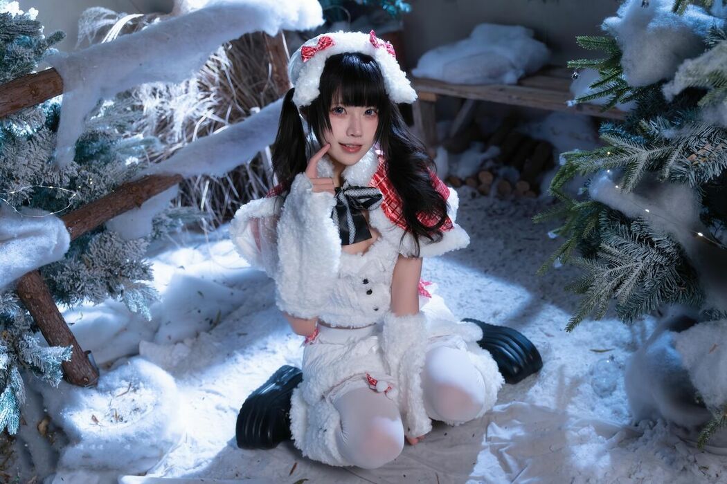 Coser@清水凪 – 圣诞 日夜 Part02 (50P)