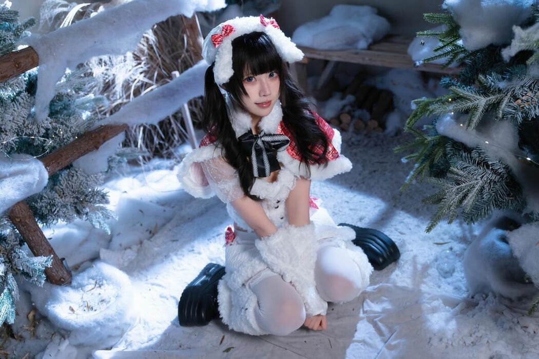 Coser@清水凪 – 圣诞 日夜 Part02 (50P)