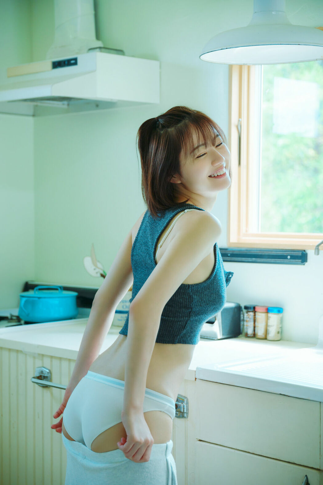 JP Ikechan いけちゃん – FRIDAYデジタル写真集 人気YouTuberと癒やしの休日 (73P)