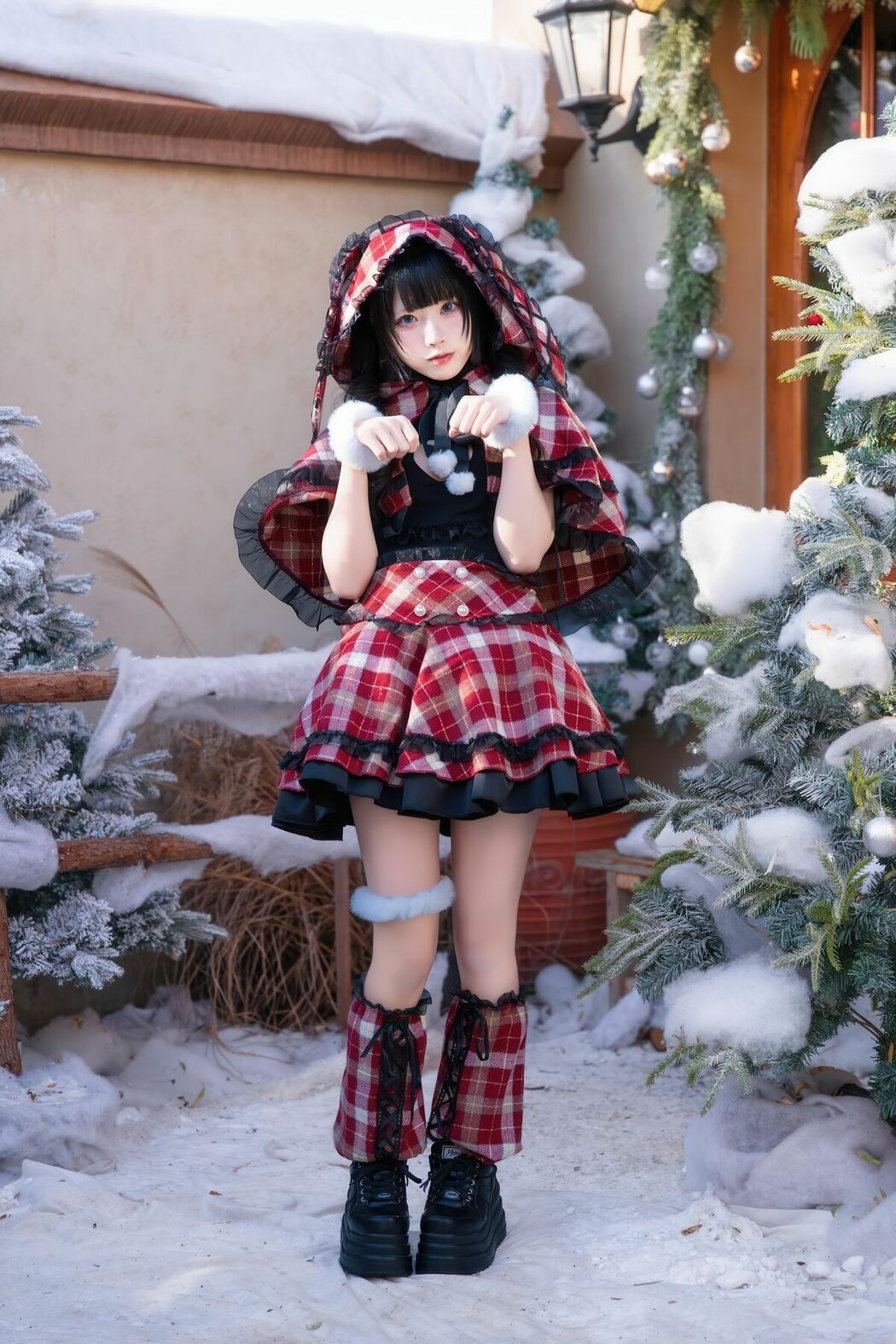 Coser@清水凪 – 圣诞 日夜 Part01 (51P)