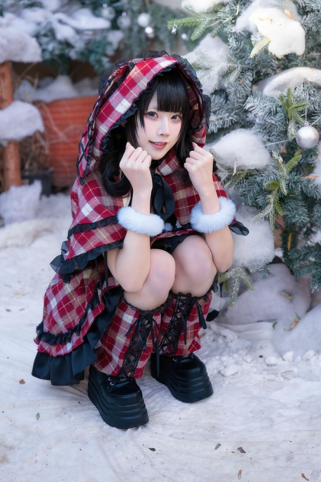 Coser@清水凪 – 圣诞 日夜 Part01 (51P)