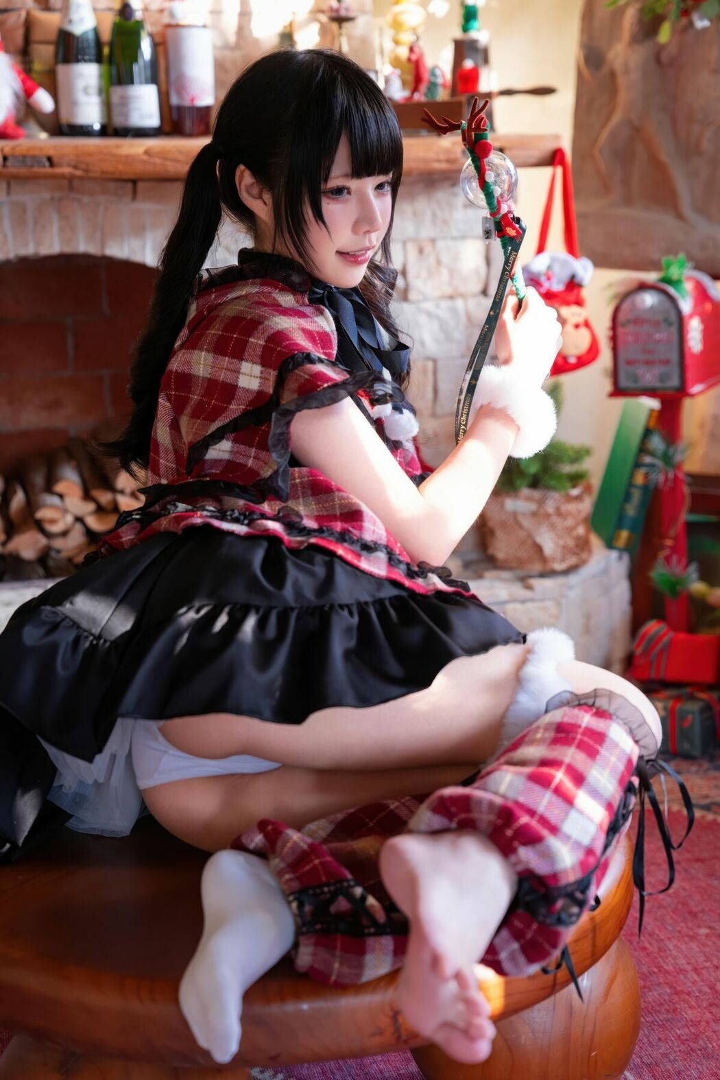 Coser@清水凪 – 圣诞 日夜 Part01 (51P)